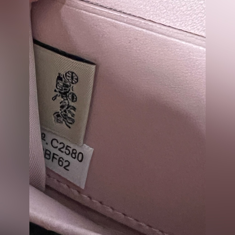 Coach Pink Denim Quilted Zip Around Card Case - Picture 7 of 9